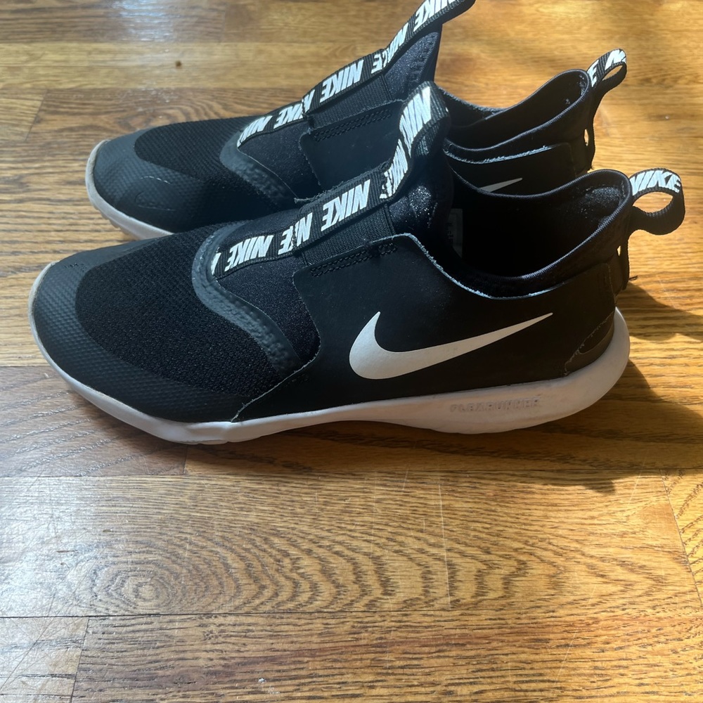 Nike Flex Plus Little Kids' Black Running Sneakers Shoes Size 7 Youth